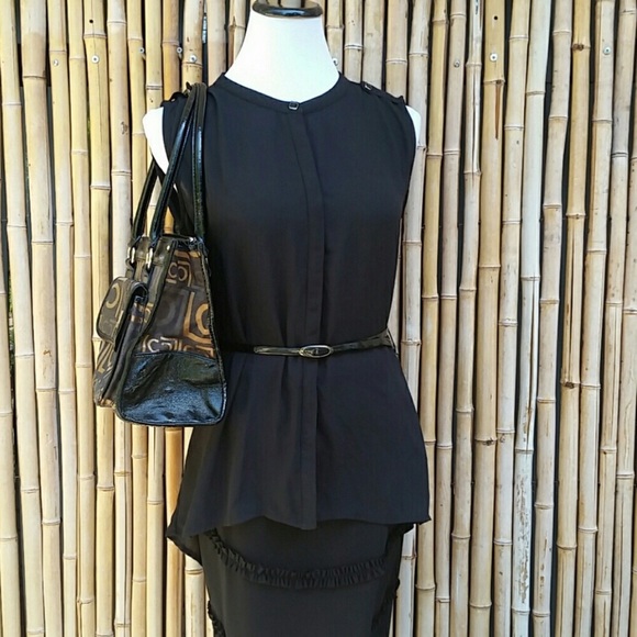 Forever 21 Tops - F21 Black Sheer Sleeveless Button-up S
